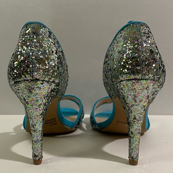 Qupid Women's 7 Blue Glitter Heels - Picture 2 of 8